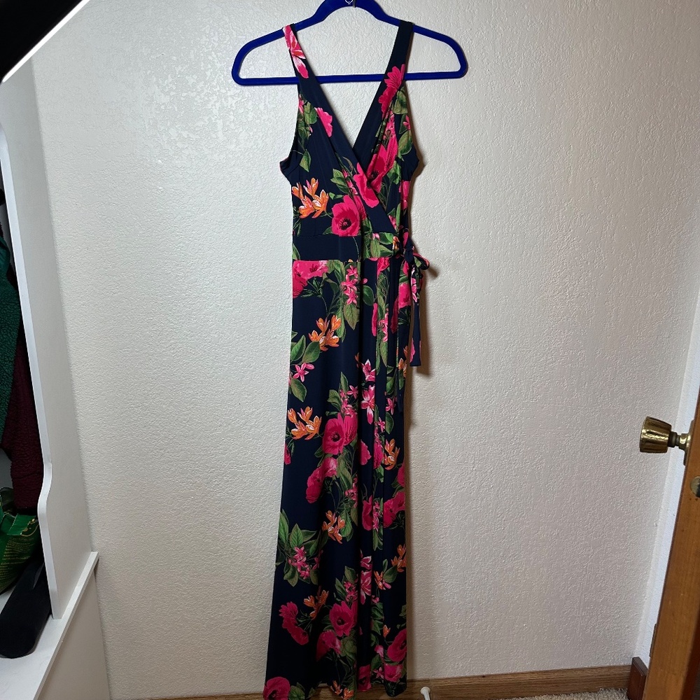 Market & Spruce Navy Floral Maxi Wrap Dress – Size Small - Picture 2 of 8